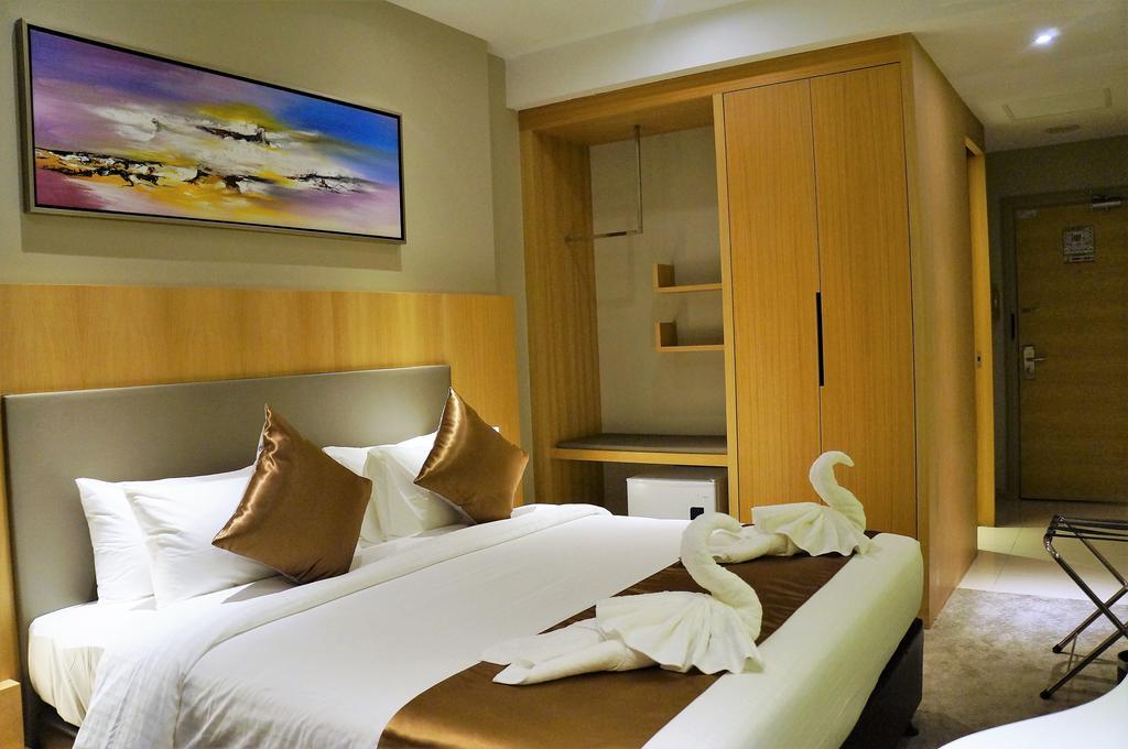 Greens Hotel & Suites Bintulu Dış mekan fotoğraf