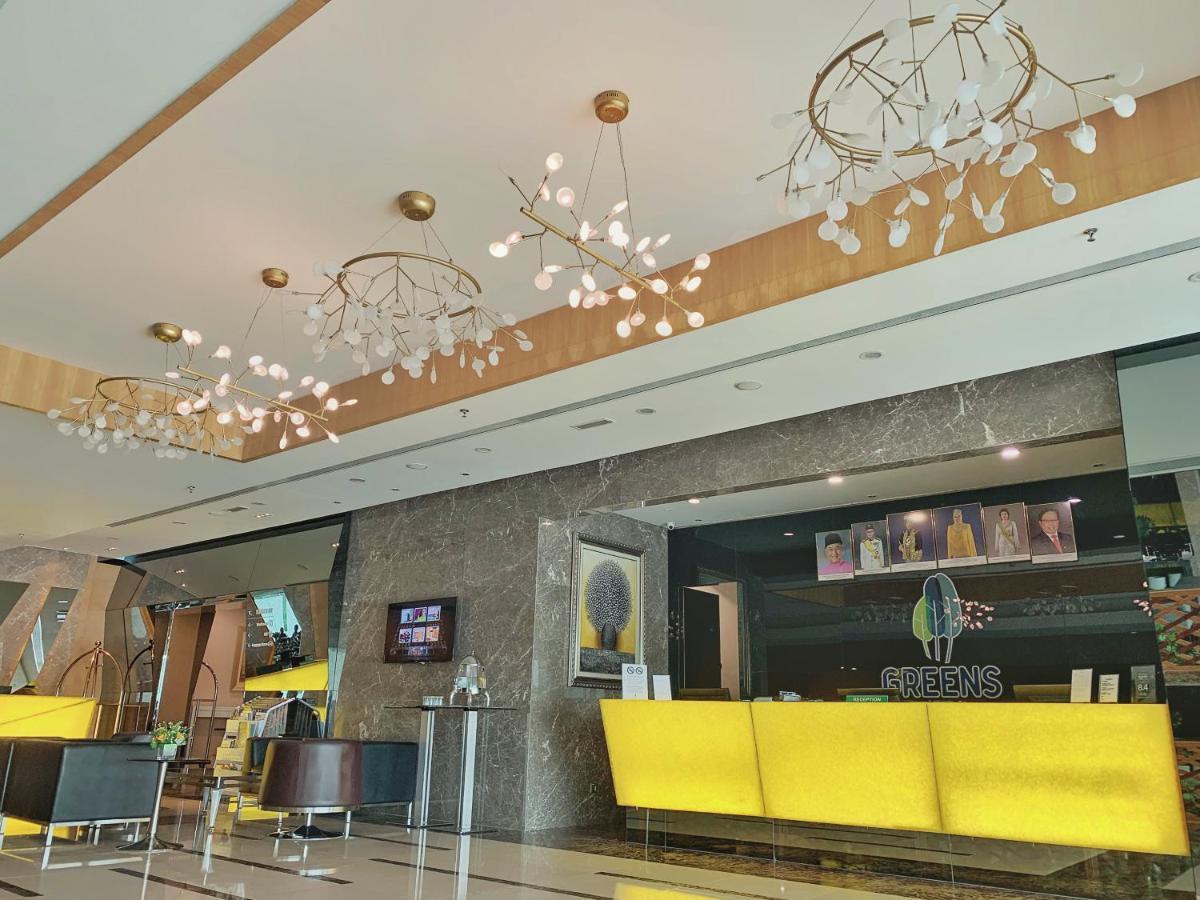 Greens Hotel & Suites Bintulu Dış mekan fotoğraf