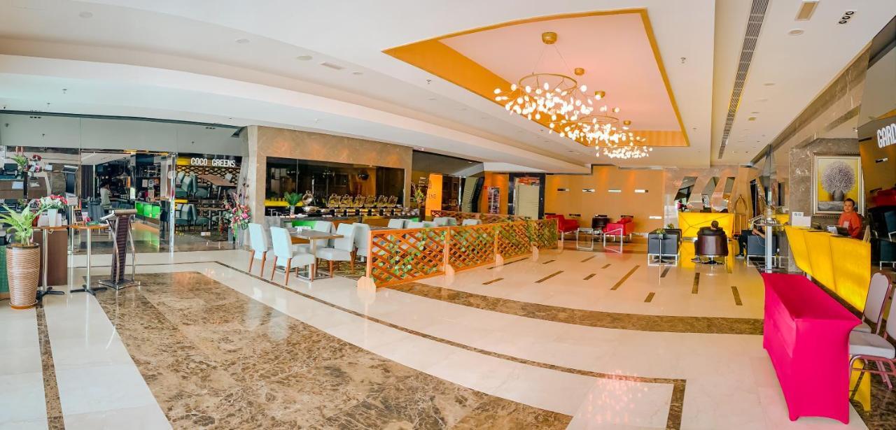 Greens Hotel & Suites Bintulu Dış mekan fotoğraf